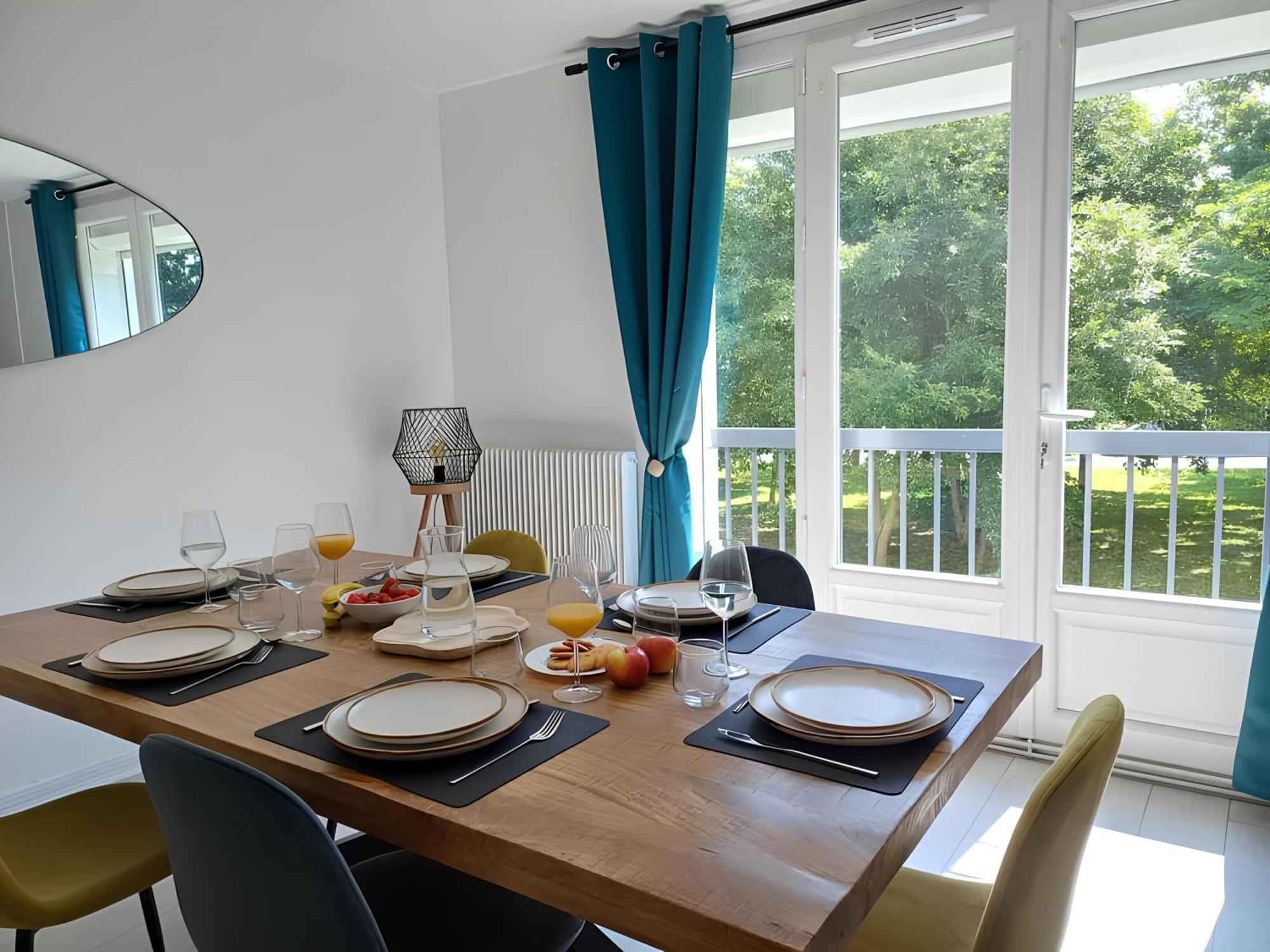 Proche Chu - 4 Couchages - Parking Gratuit - Local Velo Apartment Amiens Exterior photo