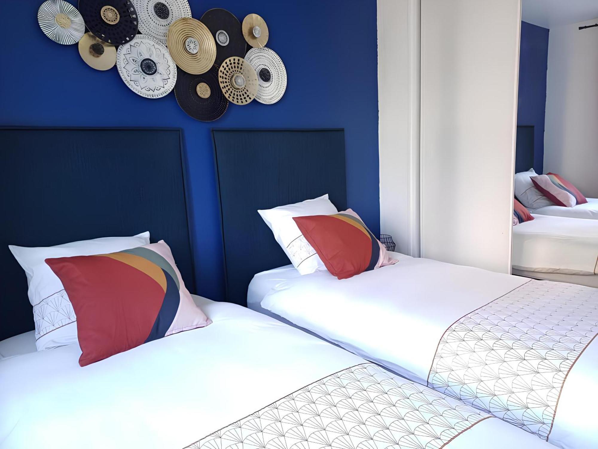 Proche Chu - 4 Couchages - Parking Gratuit - Local Velo Apartment Amiens Exterior photo