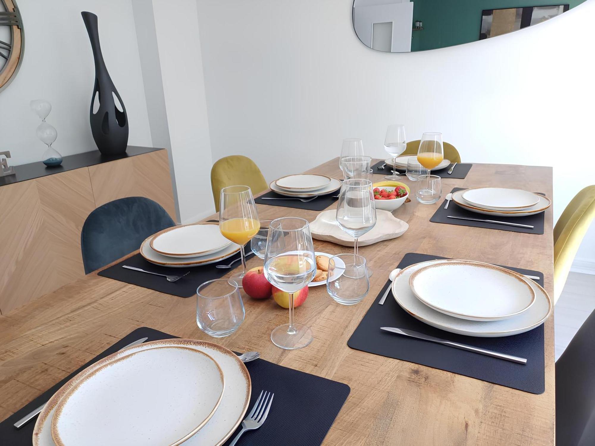 Proche Chu - 4 Couchages - Parking Gratuit - Local Velo Apartment Amiens Exterior photo